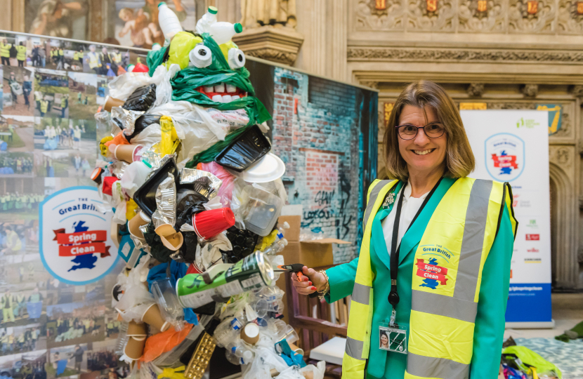 With only a few weeks to go until the Great British Spring Clean, Rachel is urging local residents to organise a spring clean to help spruce up where they live.